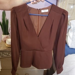 Babaton - Bello Blouse (Truffle Colour)
